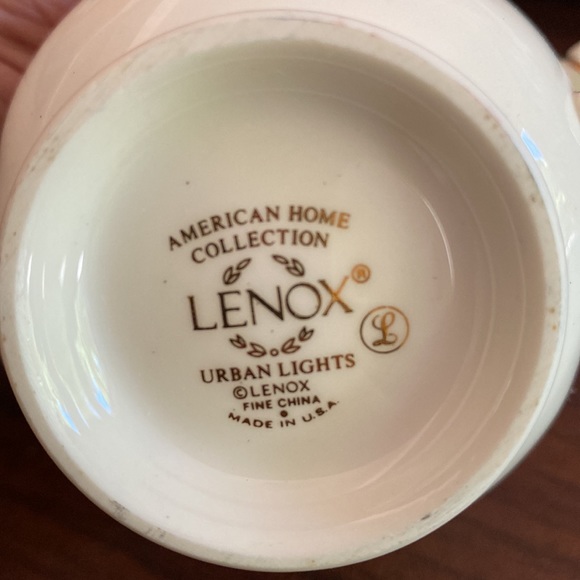 7 Lenox URBAN LIGHTS Cups - Very Elegant Black Bands, Gold Trim - Picture 4 of 12